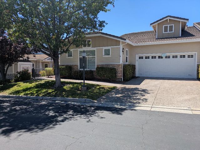 9041 Village View Loop, San Jose, CA 95135