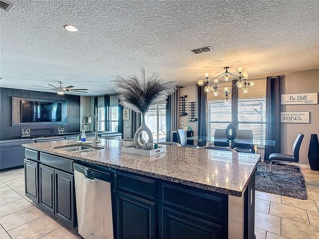 4711 GREYCLIFF PRAIRIE DRIVE, Kissimmee, FL 34758