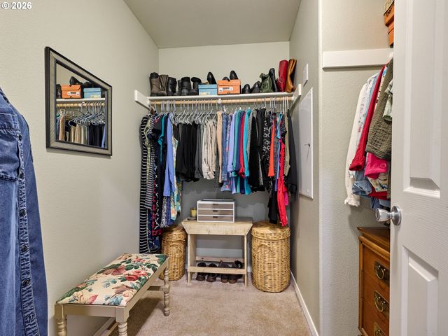 411 Ike Mooney Rd Ne, Silverton, OR 97381