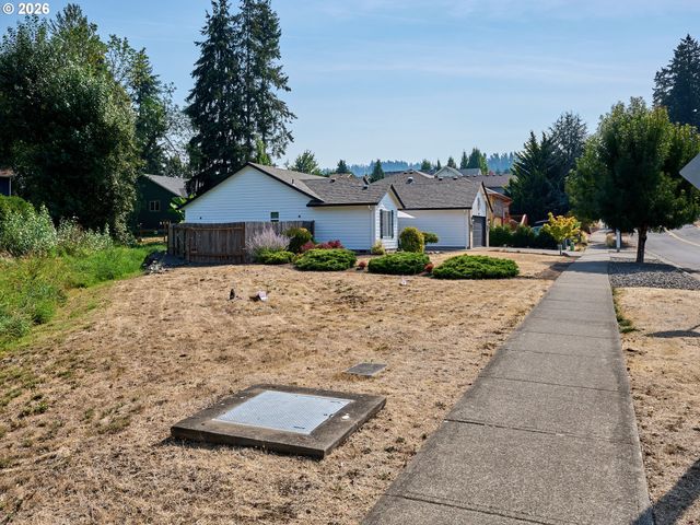 411 Ike Mooney Rd Ne, Silverton, OR 97381