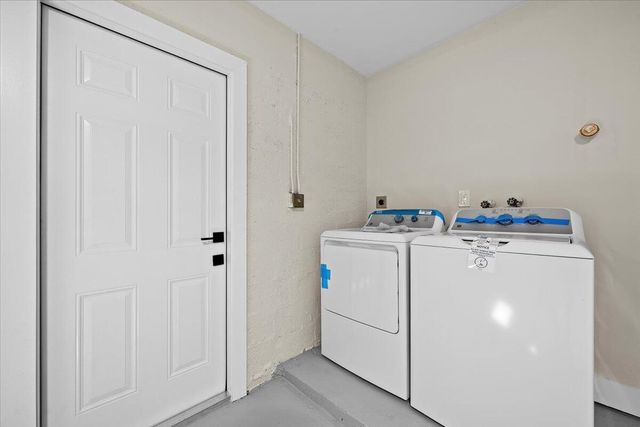 7290 Pinecone Terrace, Lake Worth, FL 33467