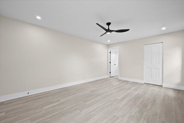 7290 Pinecone Terrace, Lake Worth, FL 33467