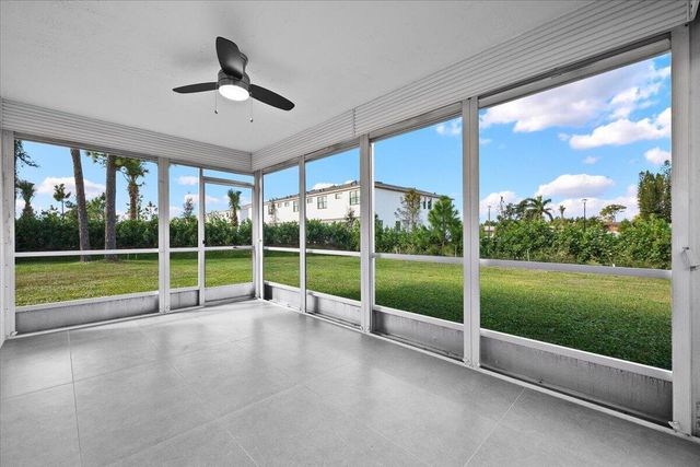 7290 Pinecone Terrace, Lake Worth, FL 33467