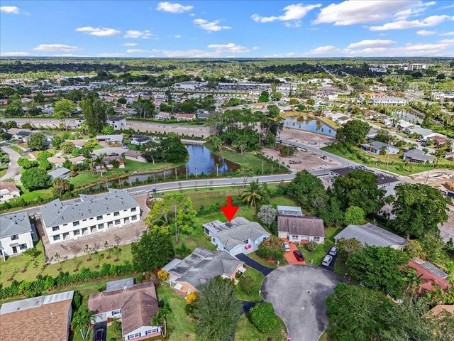 7290 Pinecone Terrace, Lake Worth, FL 33467