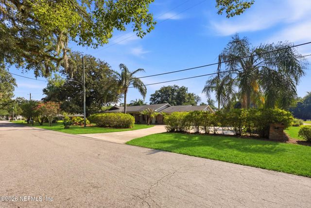 11627 MANDARIN TERR Road, Jacksonville, FL 32223