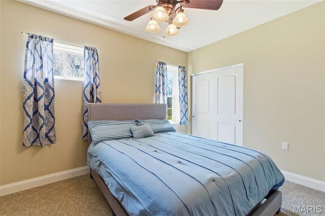 251 Lake Forest Drive, Troy, MO 63379