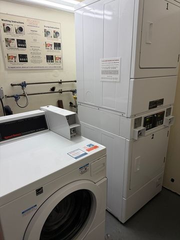 189 Chestnut Hill Ave 14, Boston, MA 02135