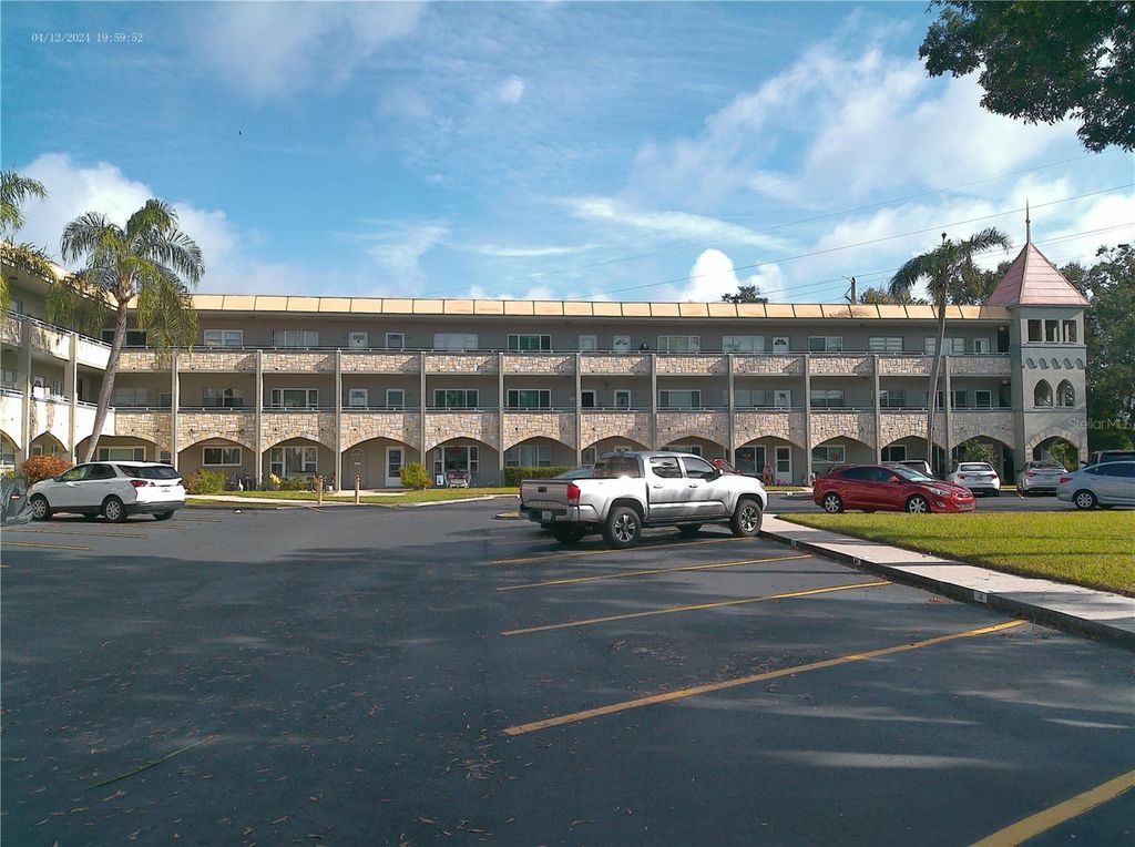 2462 BRAZILIA DRIVE 44, Clearwater, FL 33763