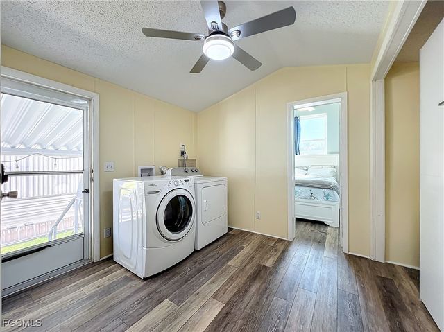 11561 Blue Warbler DR, Fort Myers, FL 33908