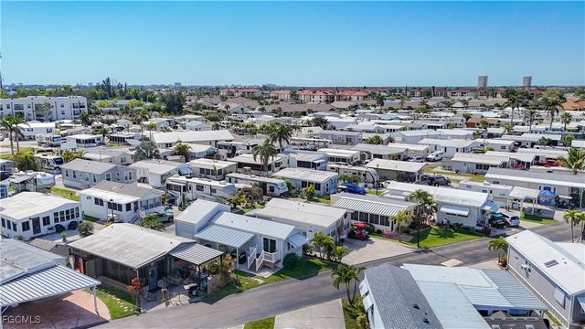 11561 Blue Warbler DR, Fort Myers, FL 33908