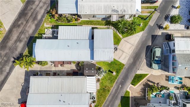 11561 Blue Warbler DR, Fort Myers, FL 33908