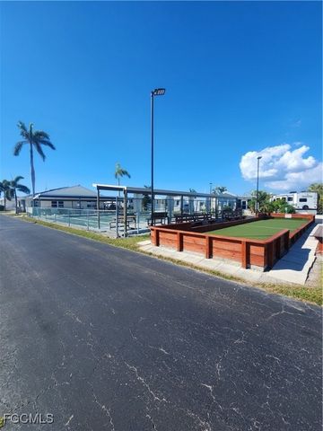 11561 Blue Warbler DR, Fort Myers, FL 33908