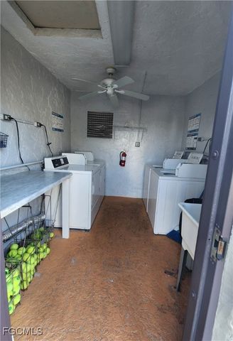 11561 Blue Warbler DR, Fort Myers, FL 33908