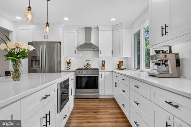 210 PROVINCETOWN RD, Cherry Hill, NJ 08034