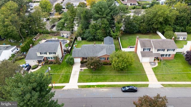 210 PROVINCETOWN RD, Cherry Hill, NJ 08034