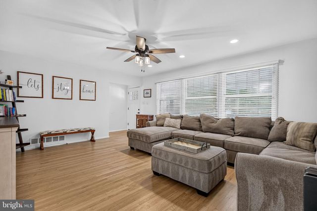 210 PROVINCETOWN RD, Cherry Hill, NJ 08034