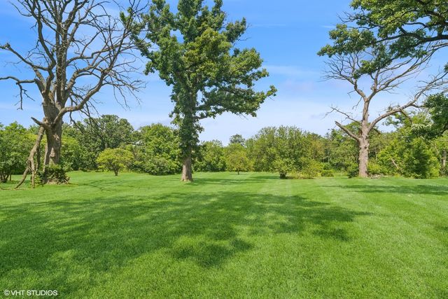 23347 N Indian Creek Road, Prairie View, IL 60069