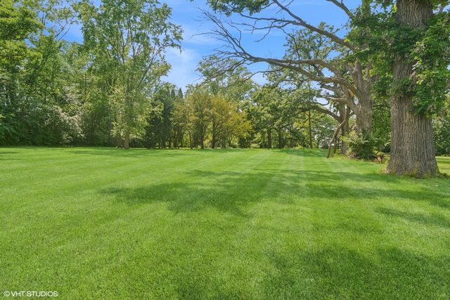 23347 N Indian Creek Road, Prairie View, IL 60069