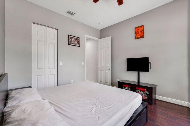 19084 Skyridge Circle, Boca Raton, FL 33498