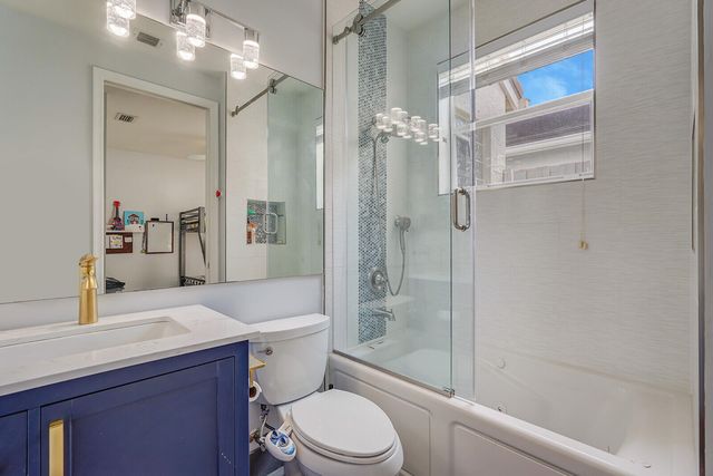 19084 Skyridge Circle, Boca Raton, FL 33498