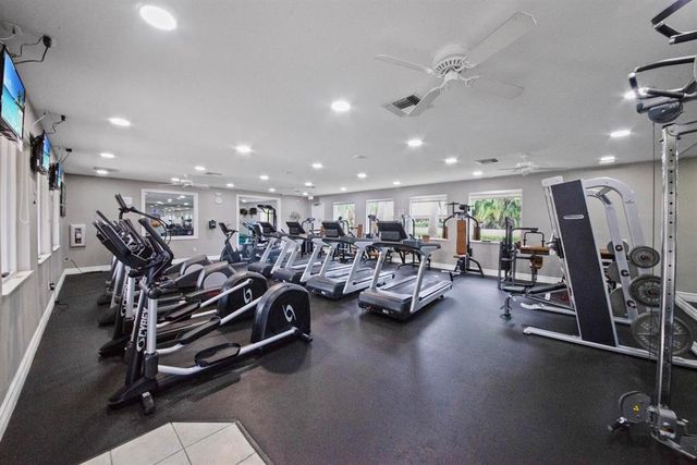 19084 Skyridge Circle, Boca Raton, FL 33498