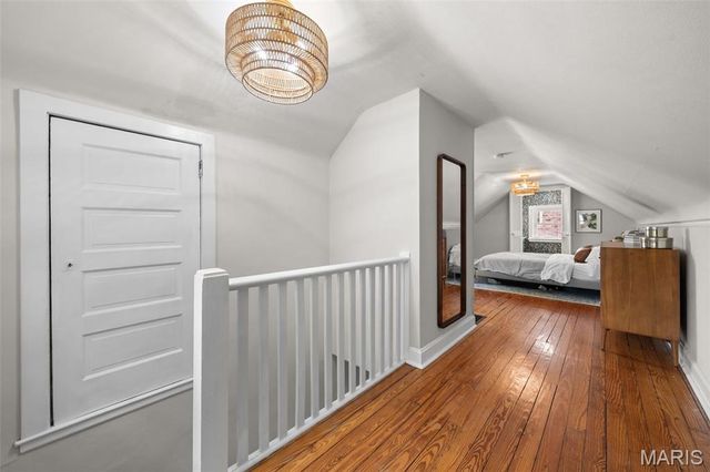 436 Couch Avenue, St Louis, MO 63122