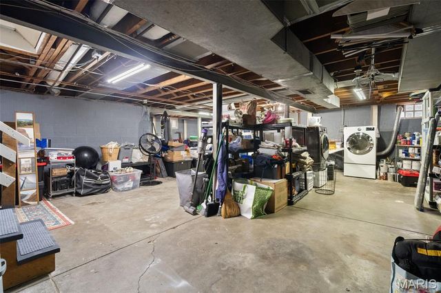 436 Couch Avenue, St Louis, MO 63122