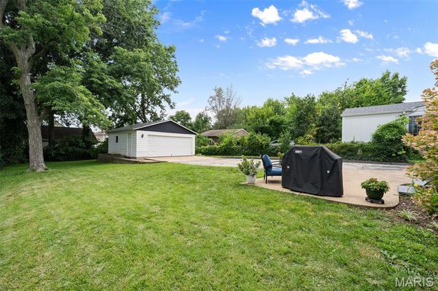 436 Couch Avenue, St Louis, MO 63122