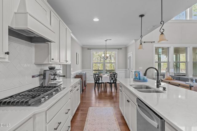 4917 Sunset Stream Drive, Fuquay Varina, NC 27526