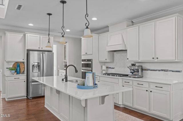 4917 Sunset Stream Drive, Fuquay Varina, NC 27526