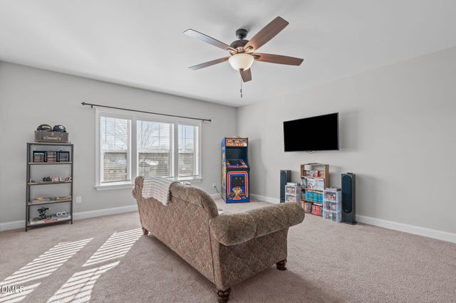 4917 Sunset Stream Drive, Fuquay Varina, NC 27526