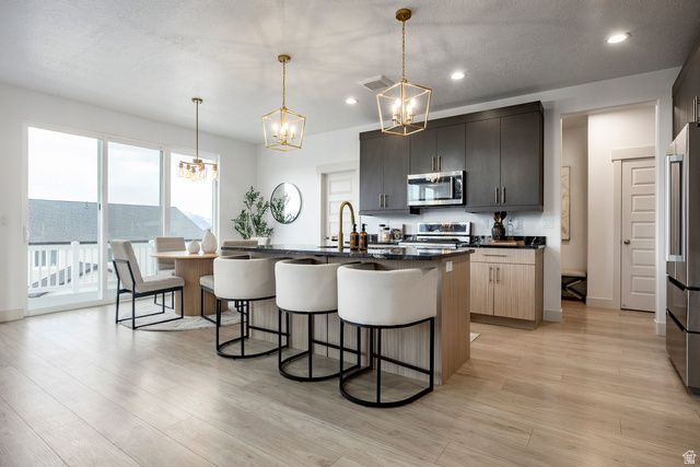 654 N BOSEMAN WAY, Saratoga Springs, UT 84045
