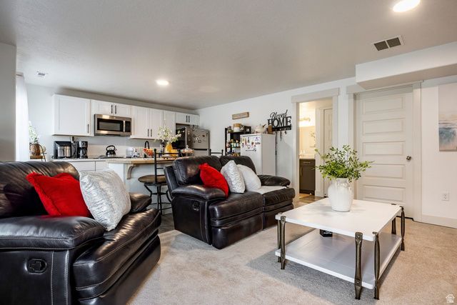 654 N BOSEMAN WAY, Saratoga Springs, UT 84045