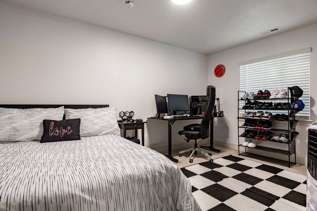 654 N BOSEMAN WAY, Saratoga Springs, UT 84045