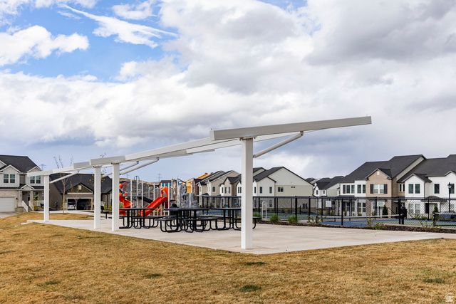 654 N BOSEMAN WAY, Saratoga Springs, UT 84045