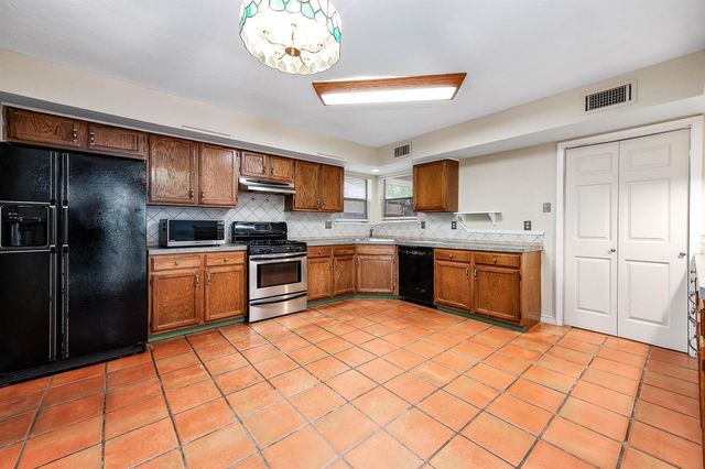 20111 Beechview Lane, Katy, TX 77449