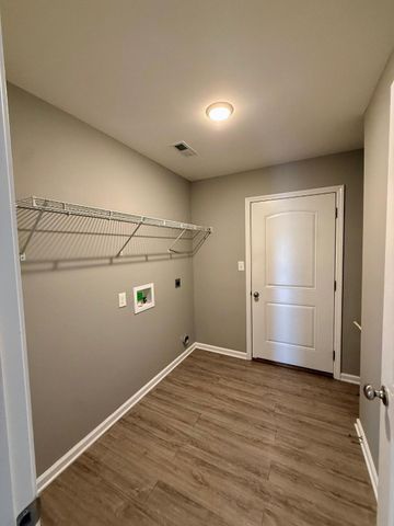 2512 Feathersound Way, Lexington, KY 40511