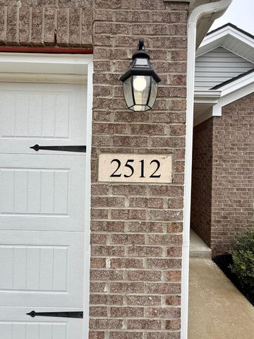 2512 Feathersound Way, Lexington, KY 40511