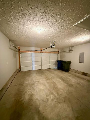 2512 Feathersound Way, Lexington, KY 40511