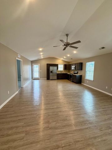 2512 Feathersound Way, Lexington, KY 40511