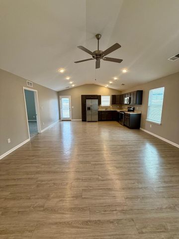 2512 Feathersound Way, Lexington, KY 40511