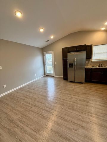 2512 Feathersound Way, Lexington, KY 40511