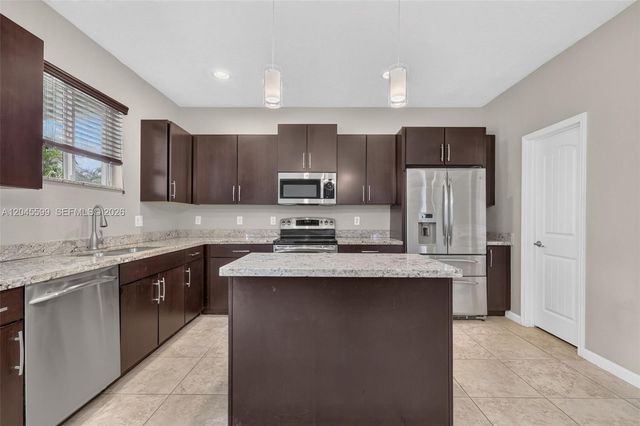 20943 SW 133rd Avenue, Miami, FL 33177