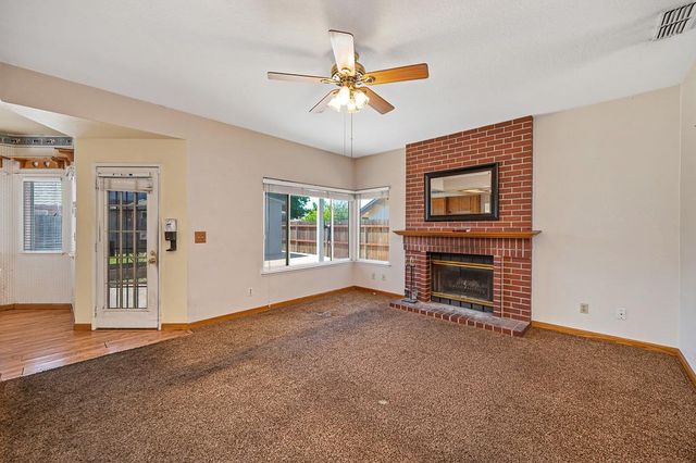9132 Durness Way, Sacramento, CA 95829