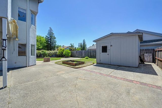 9132 Durness Way, Sacramento, CA 95829