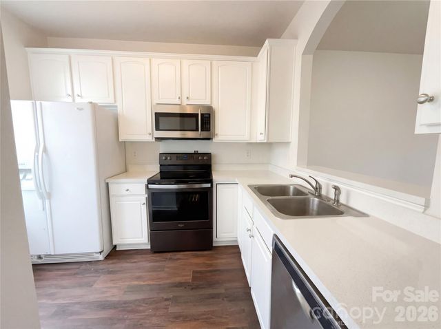 3810 Fern Run Court, Fort Mill, SC 29715