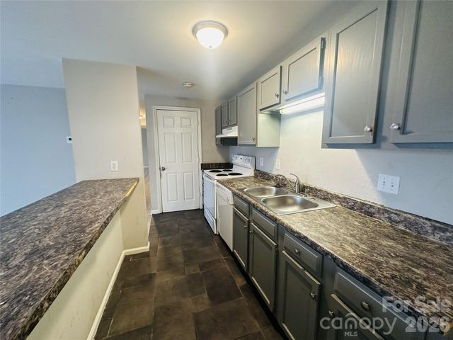 9405 Old Concord Road, Charlotte, NC 28213