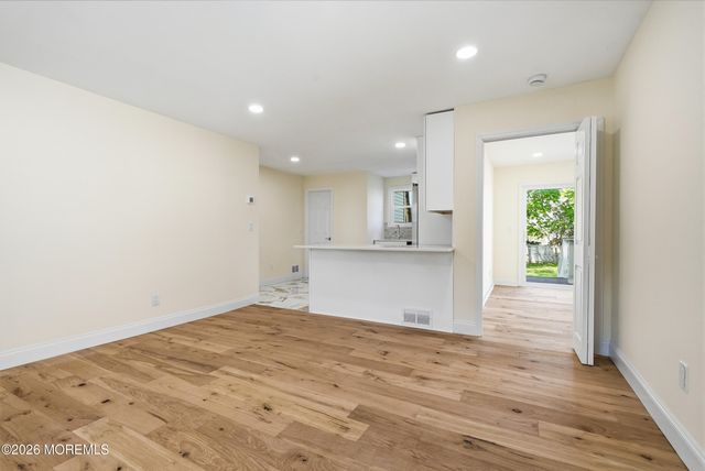 200 Drs James Parker Boulevard, Red Bank, NJ 07701