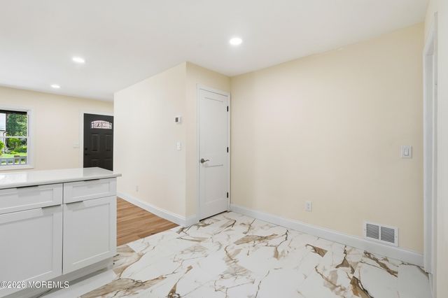 200 Drs James Parker Boulevard, Red Bank, NJ 07701