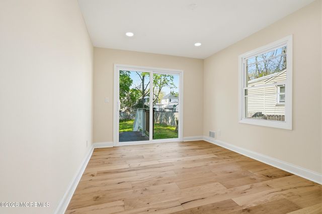 200 Drs James Parker Boulevard, Red Bank, NJ 07701